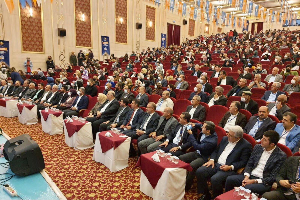 İlk günkü şevk, inanç ve heyecanla düzenlediğimiz Teşkilat Akademisi Eğitimimizi tamamladık

Teşkilat mensuplarımızın büyük fedakarlıklarıyla 2023,2053 ve 2071 hedeflerine doğru,emin adımlarla ilerliyoruz
<a href="/RTErdogan/">Recep Tayyip Erdoğan</a> <a href="/mustafasenbd/">MUSTAFA ŞEN</a> <a href="/genelmerkezarge/">AK Parti AR-GE ve Eğitim Başkanlığı</a>
<a href="/farukkilic47/">Faruk Kılıç</a>
#teskilatakademisi