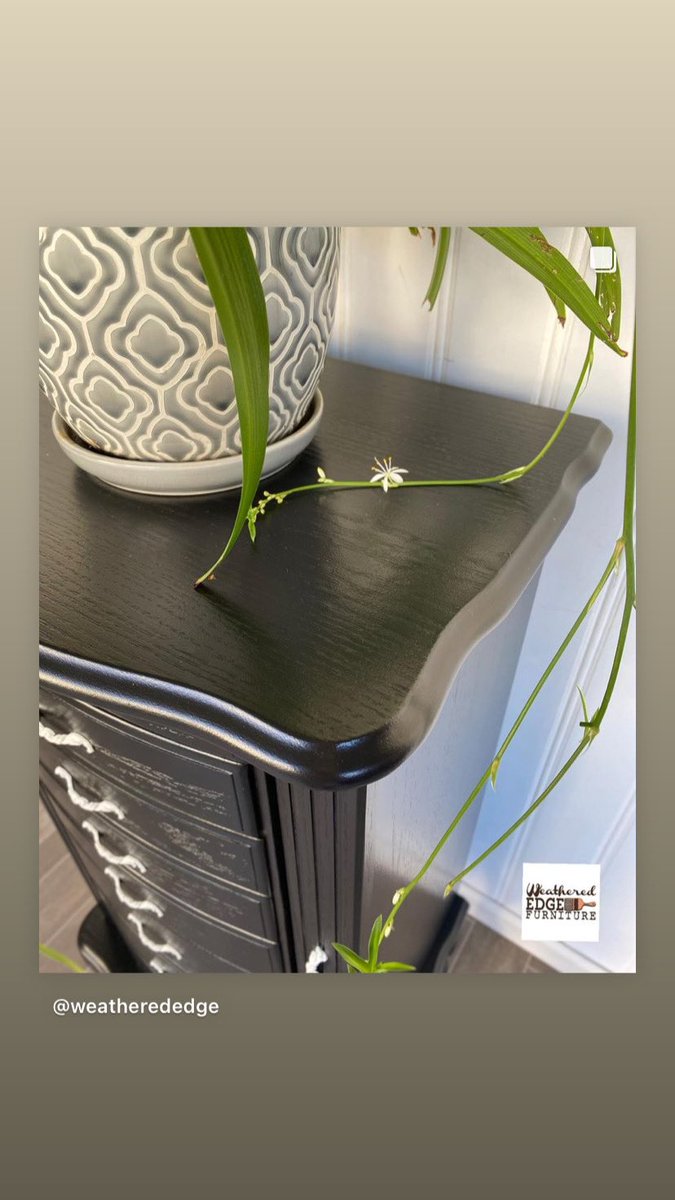 KalaMerrell's tweet image. Refinished this cute jewelry armoire in #generalfinishes Lamp Black Milk Paint.  #weatherededge #weatherededgefurniture #furniturerestoration #fishersindiana   Weathered Edge Furniture, LLC.