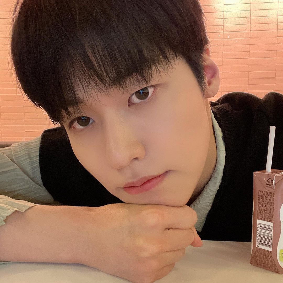 Mel_N1031's tweet photo. 승협날 승협시 +10 ...  생일 츄카해ㅠㅜㅠㅠㅜㅠㅠㅠㅠㅠ https://t.co/Hogcduim9L