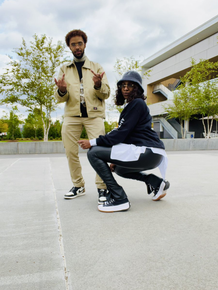 _Kingin95's tweet photo. Like I ainβt got a hitta to the left of me π₯Άπ― | @NicoNostalgia_ #HOCOSZN #NCAT #GHOE https://t.co/s2touLXuao