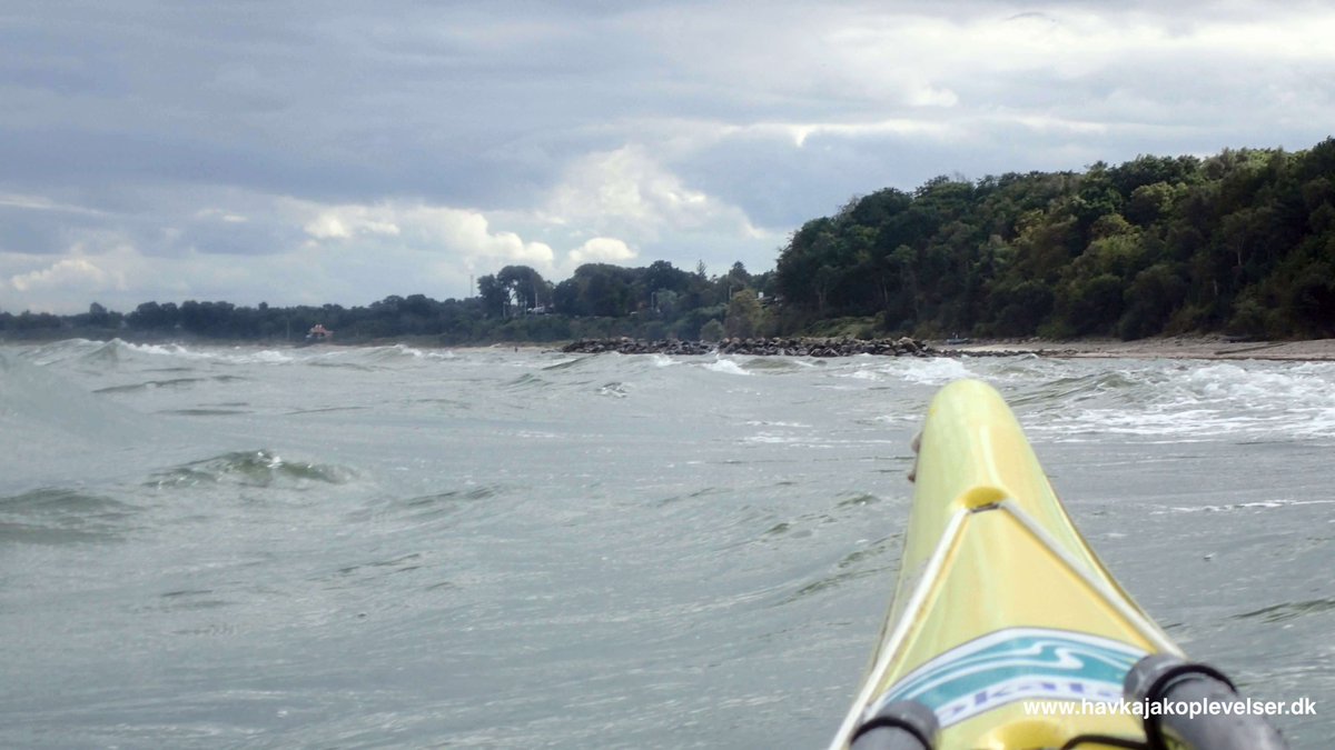 cw_sea's tweet photo. https://t.co/s2OP5S3ftt
Day paddle Zealand's northernmost point - Denmark.
#comevisitdenmarkforapaddle #Denmark 
#christianwiegand #Madaboutseakayak #havkajakoplevelser #seakayak #microadventure #kayak #kayaking #sea #paddlelife #kayaklife #gopaddling #lnorthzealand #visitdenmark https://t.co/VHCZAlRne3