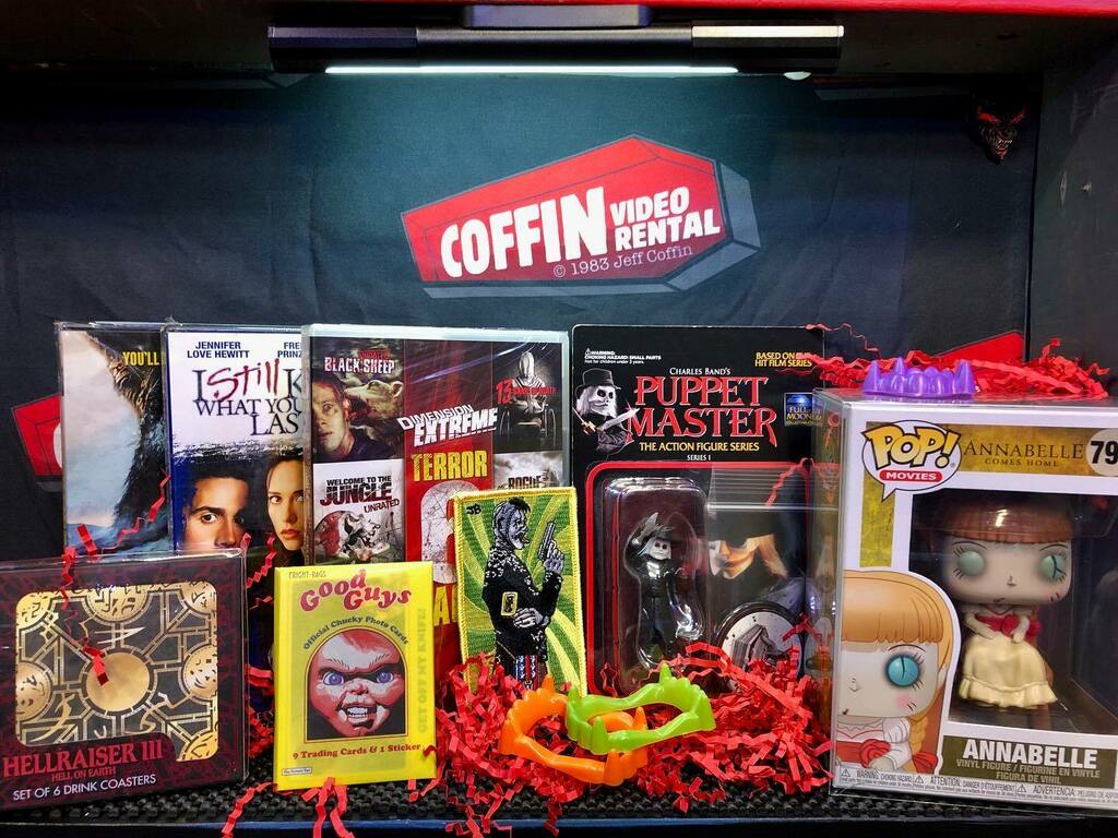 VHSGasmVR's tweet photo. 🎃 HAPPY HALLOWEEN! 🎃
Since Halloween is just by far everyone’s favorite Holiday… we’ve decided to do a little “Halloween-Give-Away” for our amazing followers! 
HOW TO PLAY: All you have to do to win is just be our coolest follower by the end of the d… https://t.co/JhmhaaTwcU https://t.co/xUHuaS9BtM