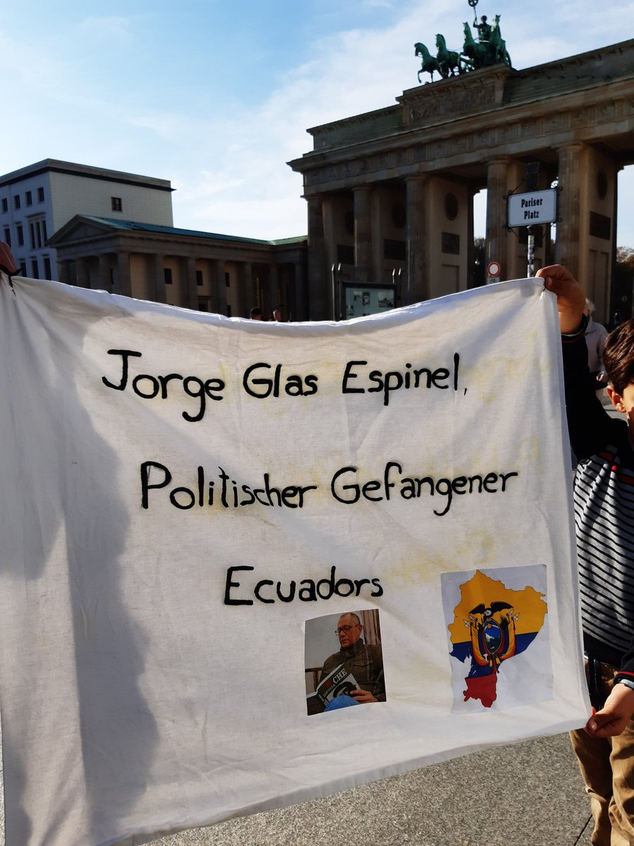 GYEdeMisAMORES's tweet photo. @MashiRafael Wir fordern die Aktivierung der Streitbeilegungsklausel des Handelsabkommens der Andenländer und der EU wegen Verletzung der demokratischen Menschenrechtsklausel in #Ecuador. #DDHH 
@Bundestag @Wolf_Schauble #ClaudiaRoth 
#SemanaDeAlertaDDHH https://t.co/arkUdOYKDf