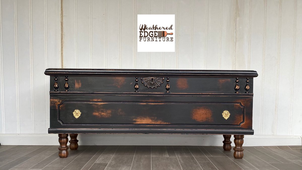 KalaMerrell's tweet image. Refinished this old Roos cedar chest for a customer in #generalfinishes Lamp Black Milk Paint.  #weatherededge #weatherededgefurniture #refinishedfurniture #furniturerestoration #fishersindiana   Weathered Edge Furniture, LLC.