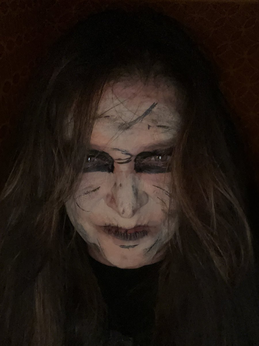 jengreene19's tweet photo. It's Halloween... #keepitscary #HappyHalloween2021 https://t.co/PcMvQvZIfh