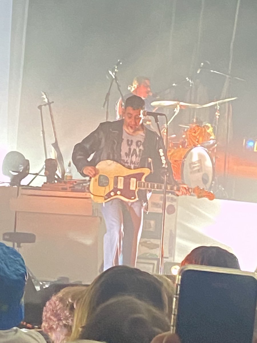 pitbarks's tweet photo. @bleachersmusic Thanks for such a great night, your energy is contagious. Come back soon!! https://t.co/PCy1FiLEaf
