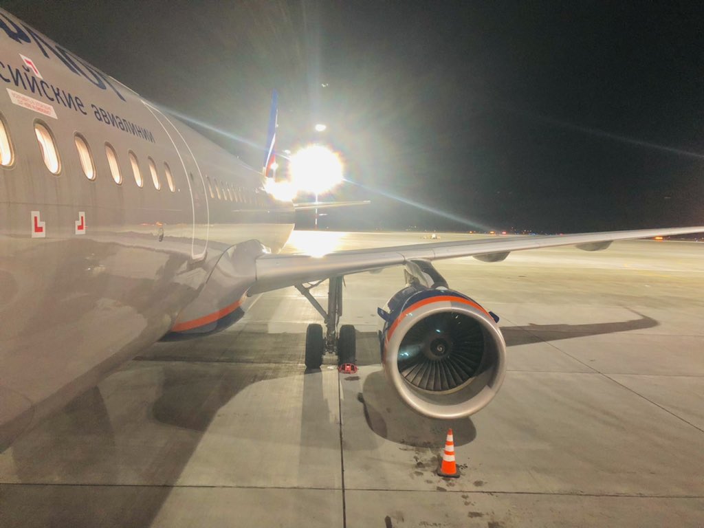 fokeevmaxim's tweet photo. В полет со светозарным и шафранножелтым @aeroflot! ✈️ https://t.co/UUIZ6I5OWj