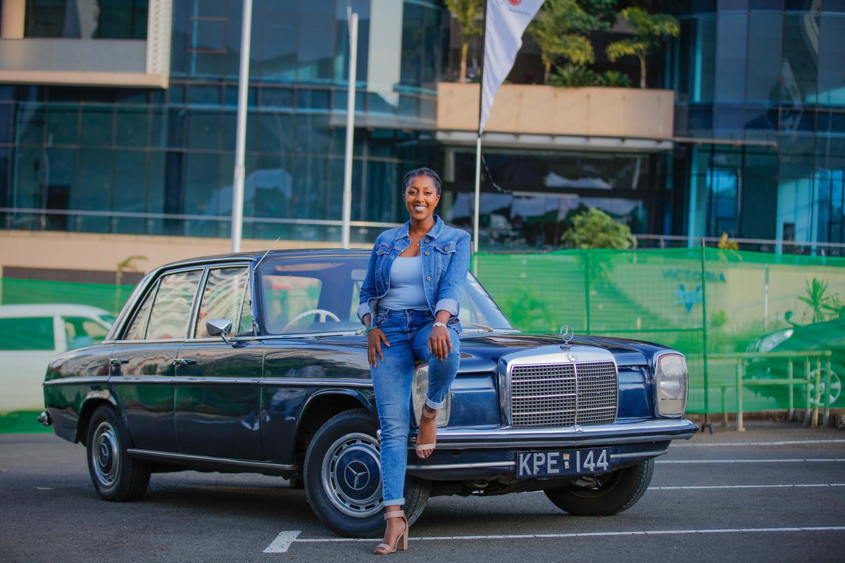 Happy Sunday folks 😊😊 ...... also its 54 days to Christmas 😁😁

#JamesonBlackBarrel 
#Jamiehangout