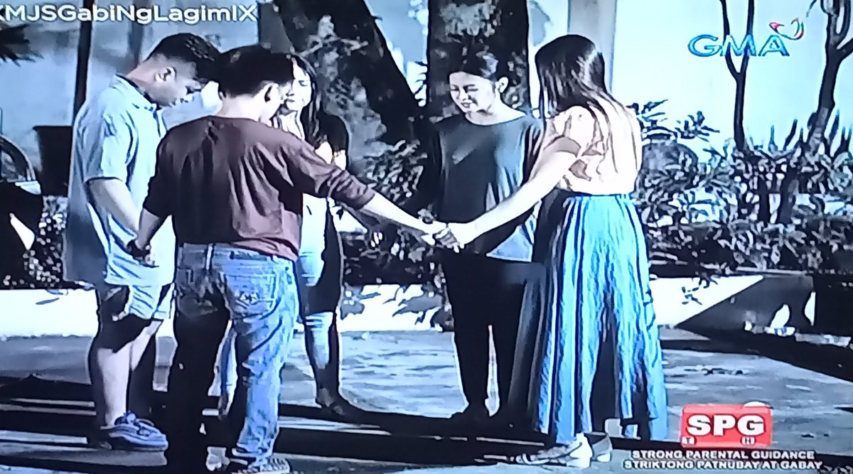 Hello0699's tweet photo. #KMJSGabiNgLagimIX
dear God . sana po humaba pa buhay namin .kasi lagi kaming puyat at panay ang KAPE https://t.co/y5Ttie4MCQ