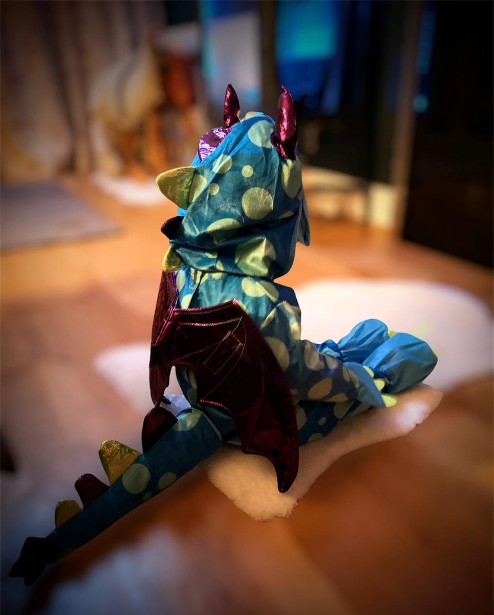 danygonebad's tweet photo. Go to your Aunts for Halloween they said...it will be fun they said...
#NephewProblems #DanyProblems #HeLooksSoCute #NotSorry #GameofThrones #halloween2021 #Dragonlet https://t.co/T453RpcnnV