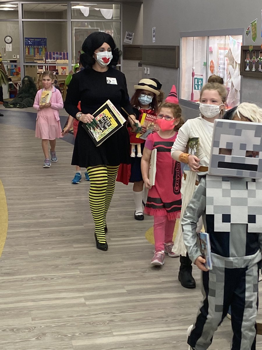 Kolter Character Book Parade &amp; Pumpkin contest was one for the books!!!