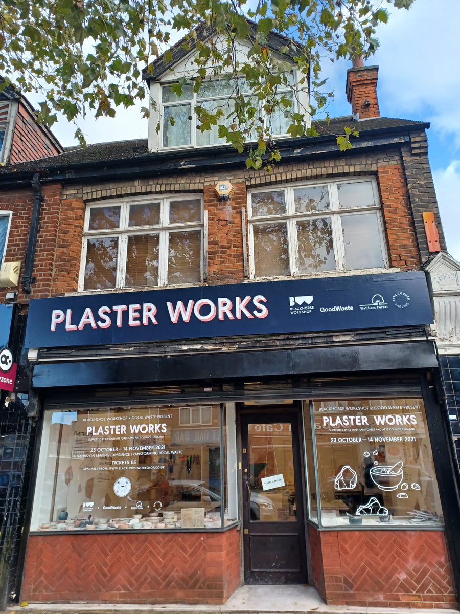 Come up to #SoChi before mid-Nov for family fun at #PlasterWorks by the wonderful <a href="/BlackhorseWS/">BLACKHORSE WORKSHOP CIC</a> and #GoodWaste. Crush, mix and create your own unique moulding material! Messy fun for kids! #SouthChingford #HighamsPark  
More info at eventbrite.co.uk/e/plaster-work… pic.x.com/xfNI2RlsF5