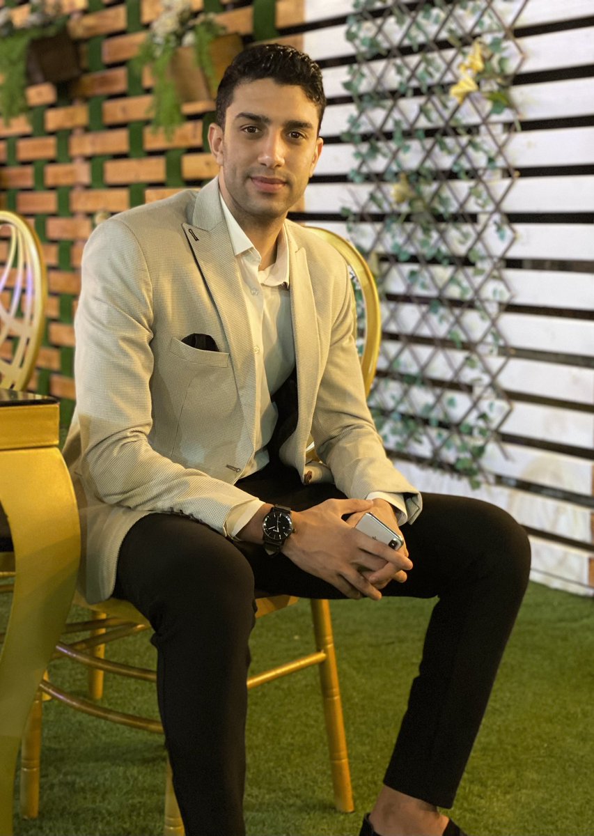 👔✨
