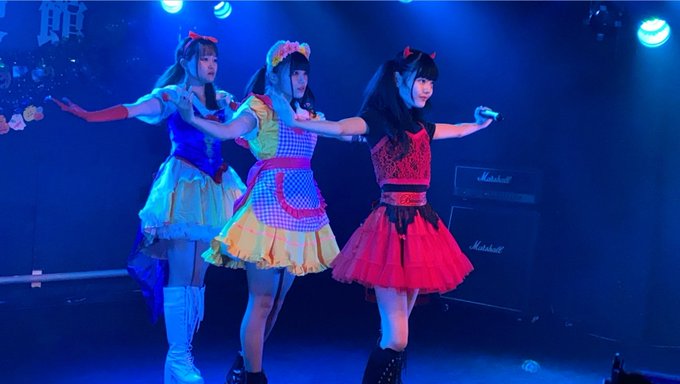 Twitterのコスプレ画像12