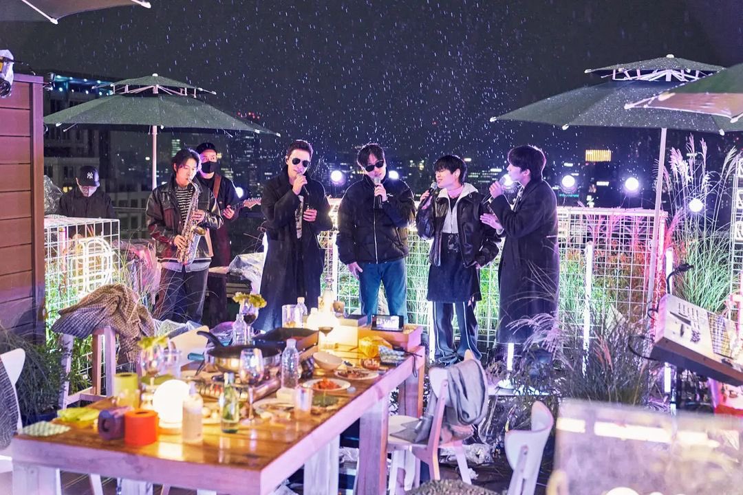 _W_H_I_S_T_L_E's tweet photo. ㄱㅇㅇ https://t.co/OKH7Q3LILv