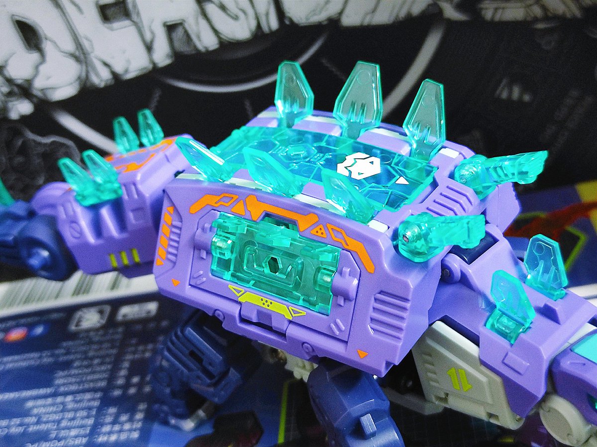 VentHoang's tweet photo. BeastBox BB-25 Jawbreaker
#52TOYS #BeastBox #BB25 #JawBreaker #Stegosaurus #Delta #BB05 #Mecha #Animals https://t.co/rja8EHATWH