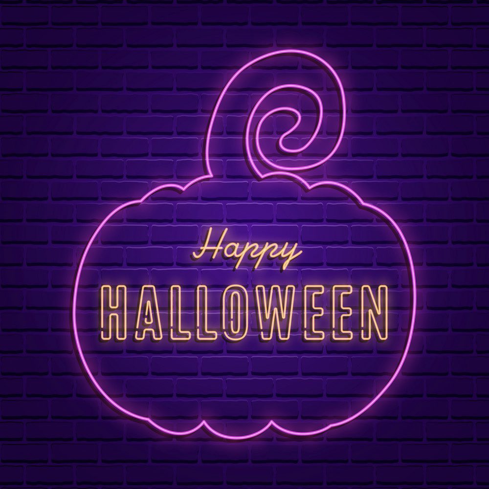 PhiUNational's tweet photo. Hope your night is so happy, it makes you glow from the inside out.

How has your chapter celebrated “All Hallows' Eve”? 

Check out a few spooktacular events from your fellow Phi U ghouls.

#phiu #fcsstorytelling https://t.co/8VS5ONziN4