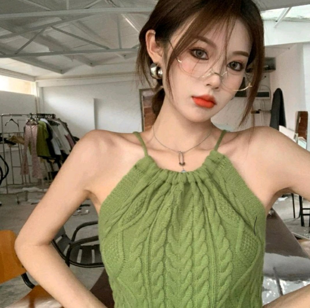 Ungkie3's tweet photo. ขายถูกๆเริ่มต้น40 ไปเลยยยย
เสื้อผ้ามือ1 มือ2 ของเค้าเ��งง
ขอเสียงชาวทวิตหน่อยเร็วววว!!
ค่าส่งเหมาๆ40บาทท  ดูสินค้าใต้โพสน๊าาา #เสื้อผ้าสไตล์เกาหลี
#เสื้อผ้าเกาหลี #เสื้อผ้ามือสองราคาถูก #เสื้อมือสอง #เสื้อผ้าราคาถูก https://t.co/Ylv0Qm1Nxk