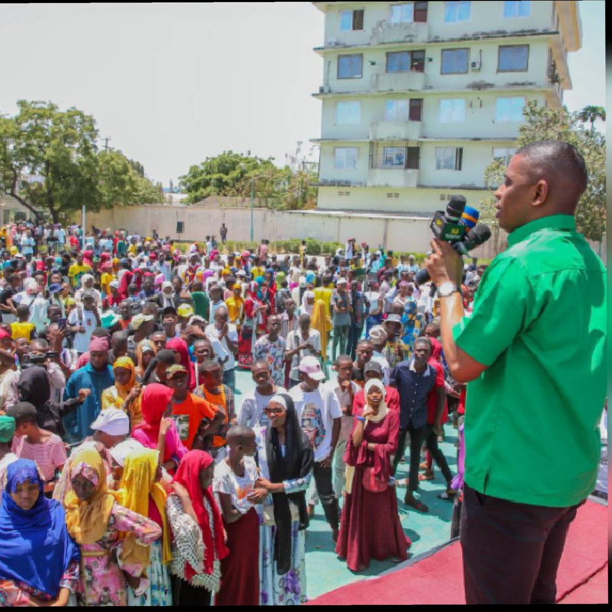 EAllute's tweet photo. Chama Cha Mapinduzi ndicho kimepewa dhamana ya kuongoza JMT na SUK,hivyo ndicho chenye mkataba na wananchi,tulioahidi kusimamia haki,usawa na fursa za maendeleo  wakati wote na kuhakikisha upatikanaji wa Ajira kwa Vijana wetu-Shaka H Shaka Katibu wa Nec Itikadi &amp; Uenezi CCM-Taifa https://t.co/qfji269dLE