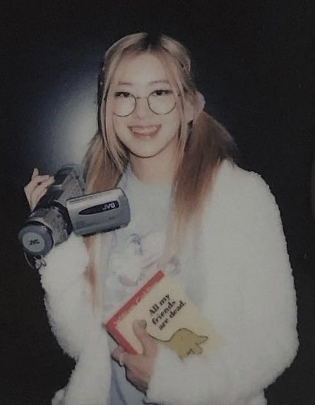 BLACKPINK's Rose and Jennie reveal their Halloween costumes, leave fans in  a frenzy