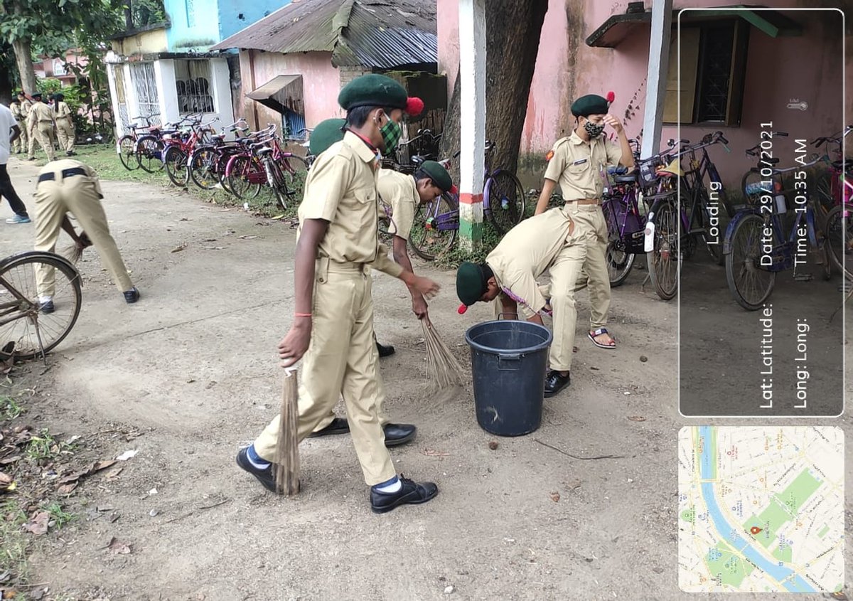 KumarTrmanas's tweet photo. #Nationalcadetcorps #OdishaDte
#CuttackGp
#CleanIndiaMovement
#NCC Cadets of BHANDARIPOKHARI GOVT. HIGH SCHOOL,BHADRAK under 7(o)BNNCC,BHADRAK,carried out cleanliness drive under #AzadiKaAmritMahotsav on
29 October 2021.
01 CTO and 48 Cadets participated
@HQ_DG_NCC
@kalinga_sagar https://t.co/r6zZeei1Bp