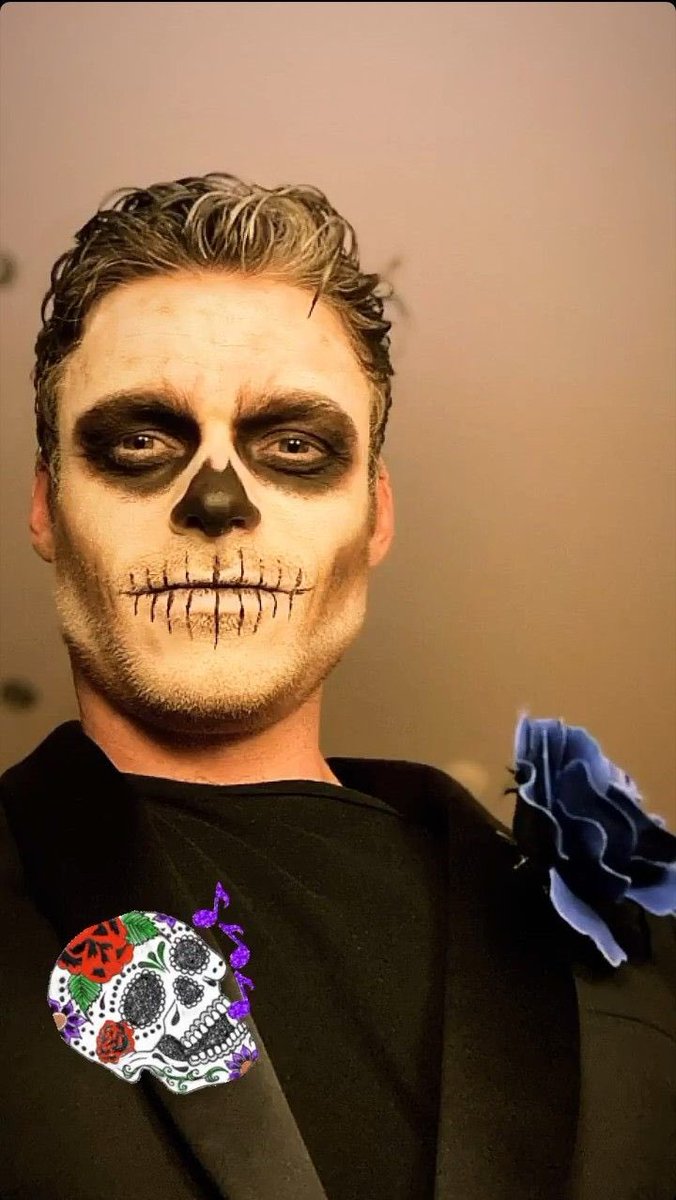 radiaterowley's tweet image. #FNHot Happy Halloween 🎃 #RichardMadden