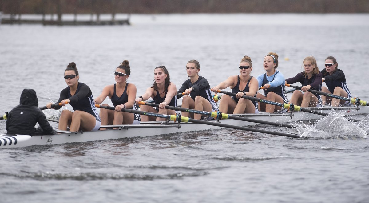 stanhudy's tweet photo. Early Sunday @HeadoftheFish rowing as the varsity girls 8+ get underway at Stafford Bridge adjacent to the @SkidmoreCollege
boathouse 
#HeadoftheFish https://t.co/EjMxg3FstZ