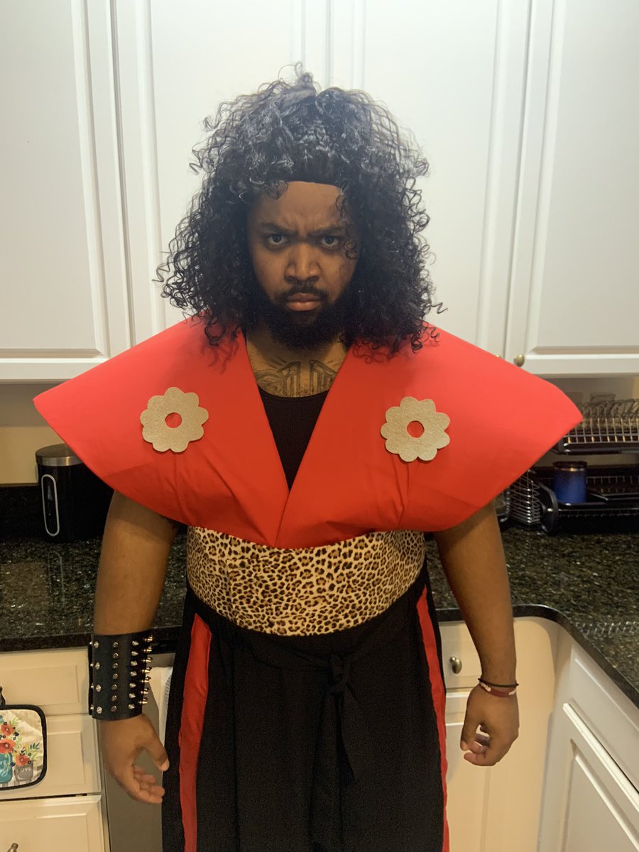 jmcmahon__'s tweet photo. “Am I the meanest? Sho Nuff!
Am I the prettiest? Sho Nuff!
Am I the baddest mofo low down around this town? Sho Nuff!
Well who am I?………….
THE SHOGUN FROM HARLEM!” #MasterShoNuff
#TheLastDragon #KissMyConverse #BruceLeeRoy #happyhalloween 🎃 👻 https://t.co/qQ8SKBEsku