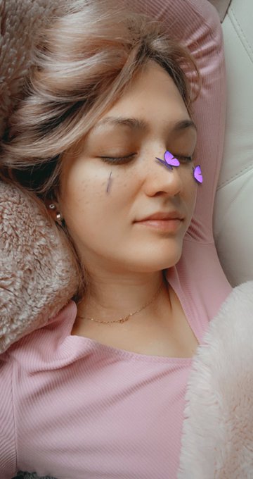 Morning💜🦋💗  I slept with a friend and we did these🤤🍓 https://t.co/uWdem18s3o<a href="/tag/forest"class="tags"><span>#forest</span></a><a href="/tag/rollerblade"class="tags"><span>#rollerblade</span></a>