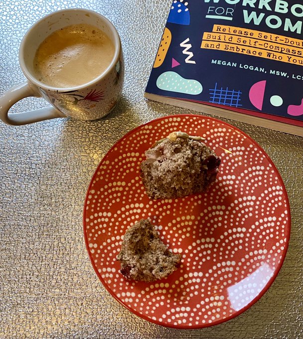 Morning💜🦋💗  I slept with a friend and we did these🤤🍓 https://t.co/uWdem18s3o<a href="/tag/forest"class="tags"><span>#forest</span></a><a href="/tag/rollerblade"class="tags"><span>#rollerblade</span></a>