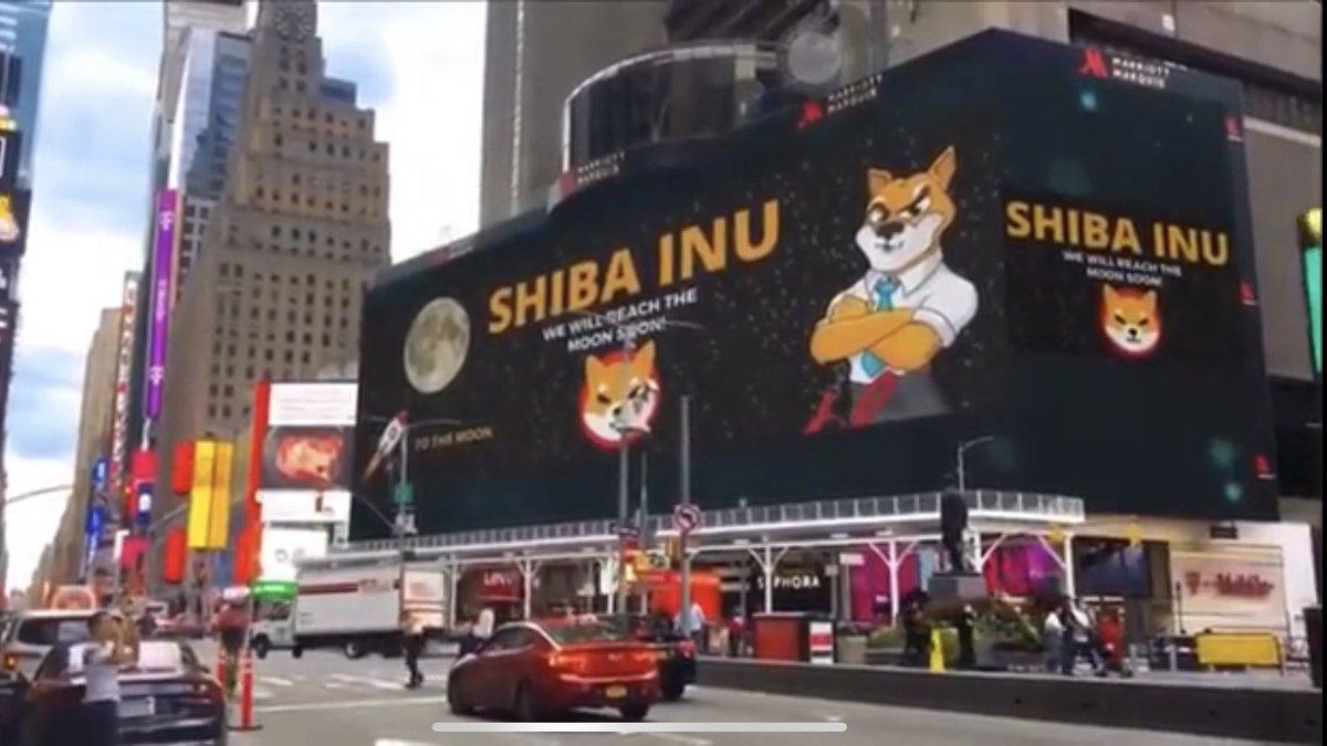 KingBeckham30's tweet photo. HUGE $SHIB Shiba Inu billboard in Times Square today!! LFG!!! #Shib #Shibainu #Shibaarmy @TaraBull808 @Shibtoken https://t.co/CaekF4SNPf