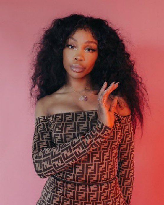 rnbuncut's tweet photo. SZA reveals she has an upcoming track produced by Mac Miller and featuring Thundercat 👀 https://t.co/blWZF9tH3z