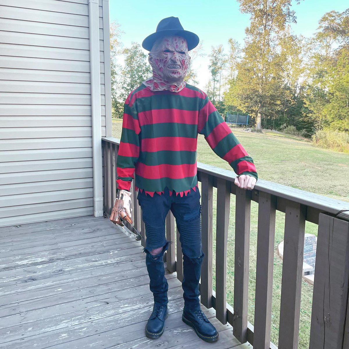 HAPPY HALLOWEEN FIGHTERS… 🎃