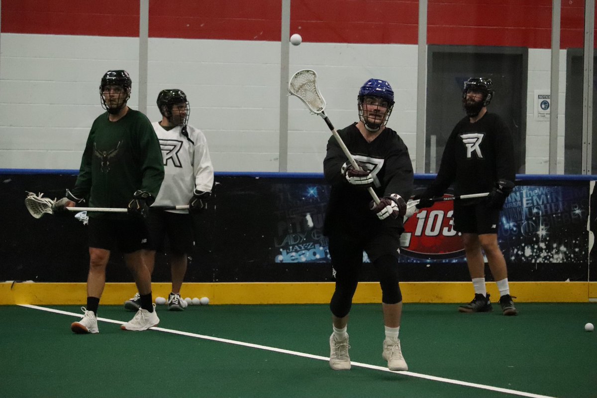 RocKnighthawks's tweet photo. Sunday morning reps. https://t.co/Li3C54jeK8