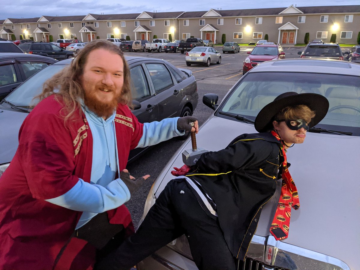 TwoFriendlyBoys's tweet photo. We burgled your hams. Thorry not thorry. Celebrate Halloween by watching our latest video: https://t.co/45KDGrKOL8 https://t.co/6ccbkBYhpi