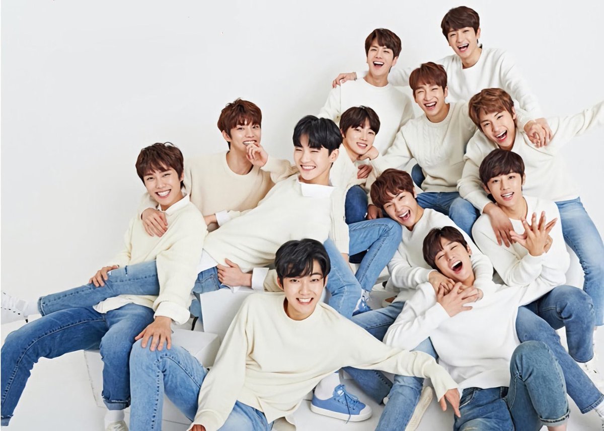 qqqq__02's tweet photo. @Creker_THEBOYZ 
クレコへ
ドボの1番の理解者で彼らを応援してくれて支えてくれてありがとうございます
日本でもコンサートをしてくれてこんなイケメン多彩な12人を集めてくれてありがとうございます
出すのに時間のかかったペンラもクレコが出してくれてありがとうございます
ドビは一生クレコペン♡ https://t.co/Rq6nPDLR03