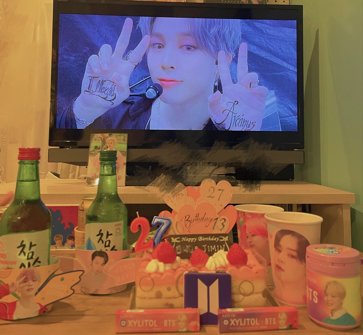 lily___1995's tweet photo. 1ヶ月本当に楽しかった
찜토버 안뇽 내년에 다시만나👋

#BTSJIMIN #promisesforjimin 
#TillNextTimeJimtober https://t.co/TMeiPMb99S