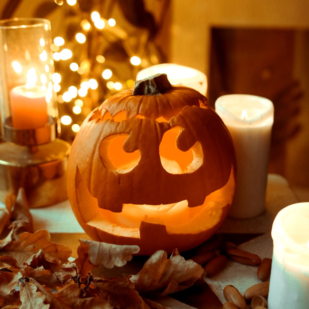popupgo's tweet image. Sticky fingers, tired feet; one last house, trick or treat! 🎃
Happy Halloween everyone! 👻
#popup #popupshop #halloween #halloween2021 #trickortreat