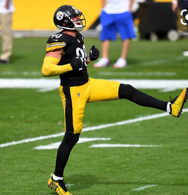 StaciLiberati's tweet photo. @steelers 
He doesn't know yet, but he's my next husband https://t.co/7sRr0gHViF