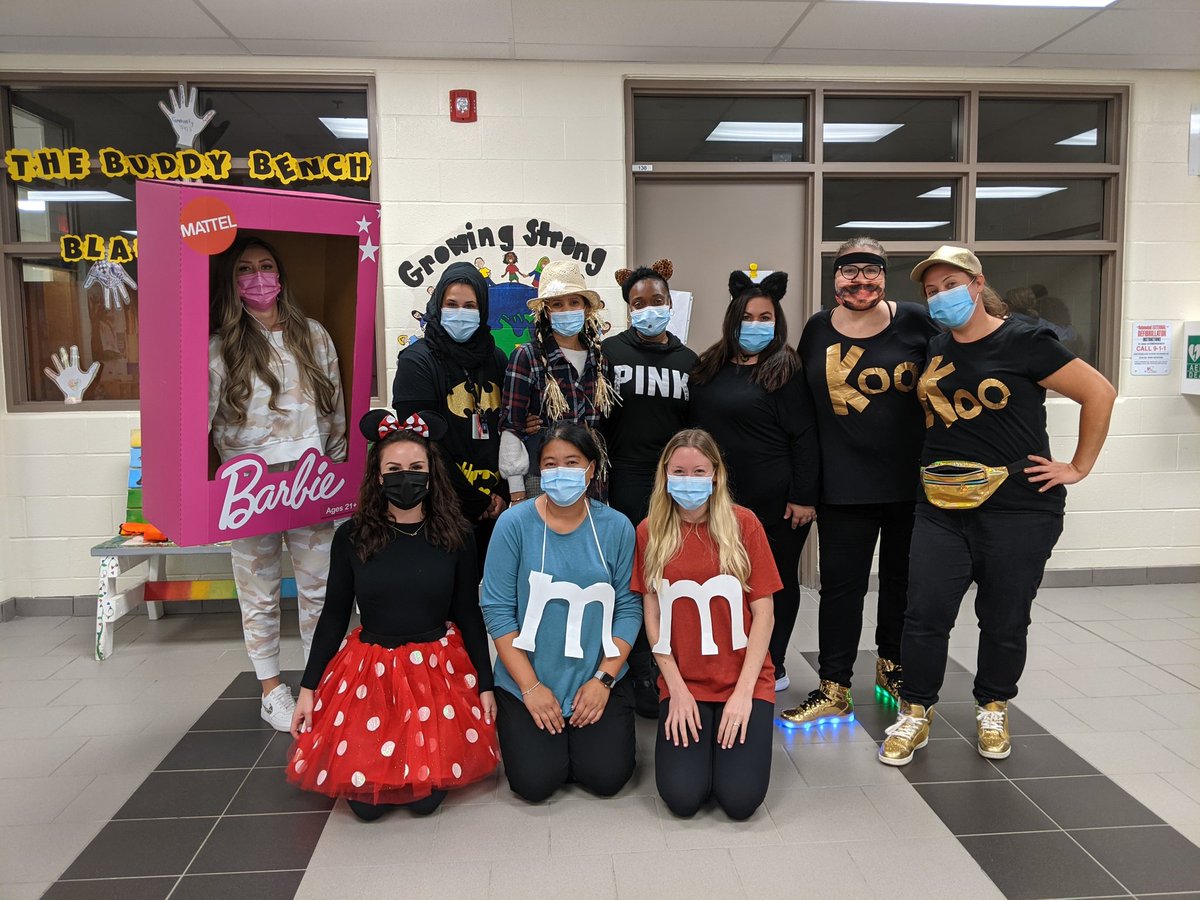BlackWalnutPS's tweet photo. Have a safe and Happy Halloween from the staff at Black Walnut! https://t.co/c7UrHcXSJY