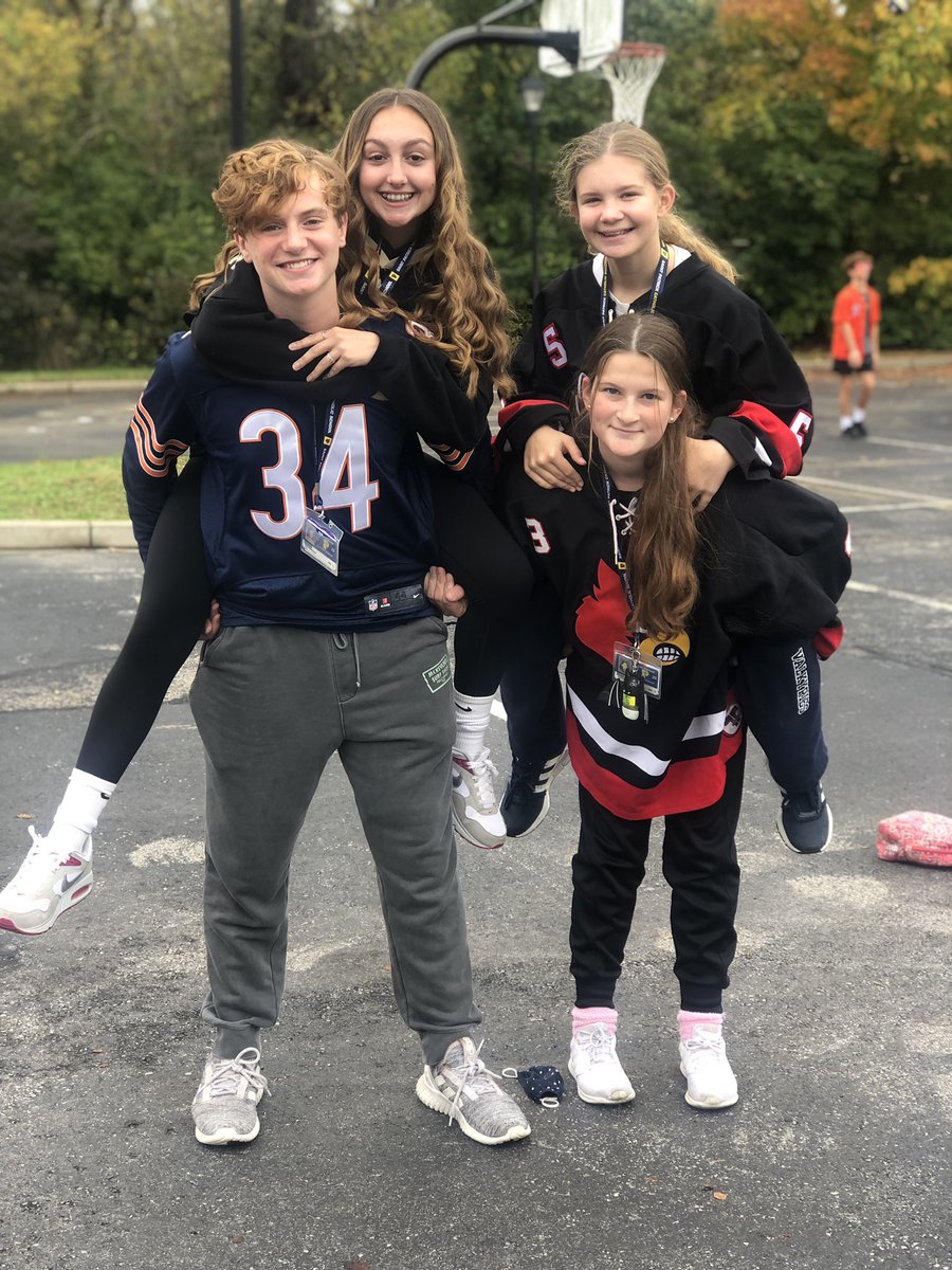 Ms. Pierce tweet media