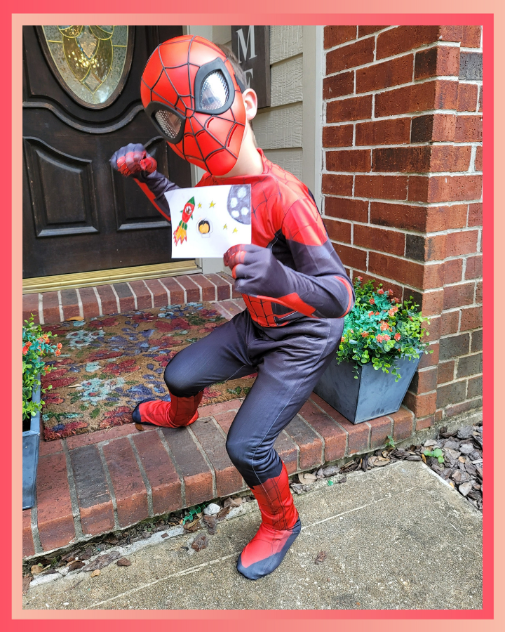clubforfuture's tweet photo. Happy Halloween from Club for the Future. We think dressing up as your favorite #STEM inspiration is a treat. Send us your Halloween-themed postcards and we will fly them on an upcoming #NewShepard flight. Learn more: https://t.co/JjYnTPZoxP 🎃🚀 https://t.co/7dLHzPFLnX