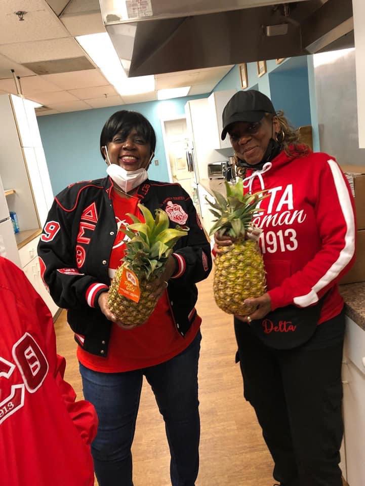 DSTPVAC's tweet photo. The chapter supported three different community partners: Women Who Care Ministries, Interfaith Works-Priscilla's House, and Home Builders Care Assessment Center (HBCAC)-Men's Emergency Shelter.  #PVACMDServes #PVACMDDeltas #PVAC1985 #OutOfManyOnePVAC #DSTEasternRegion https://t.co/OrPgvQ64O1