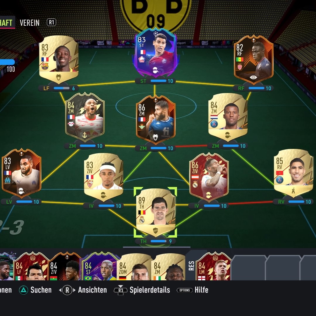 NiklasgamesY's tweet photo. #SheeshTeam #PS4share 
Hey Yaya und Community,
Das ist mein Team (mittlerweile hab ich den 86er Nkunku) ich hab ca. 200k zur Verfügung und Fekir,Nkunku und Alaba möchte ich gerne spielen 
Danke im Vorraus. @sheeshTUBE https://t.co/xdZWYlaZCU