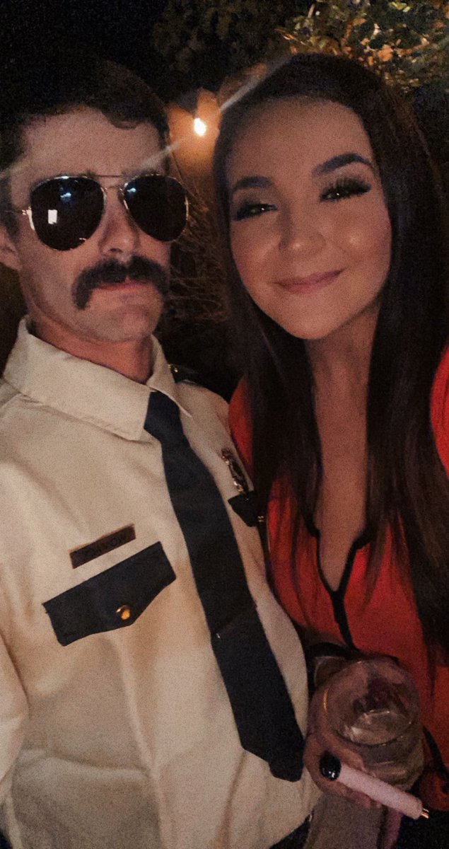 GraggHaley's tweet photo. Happy Halloween 👻🤘🏼 https://t.co/DOh03WkCua