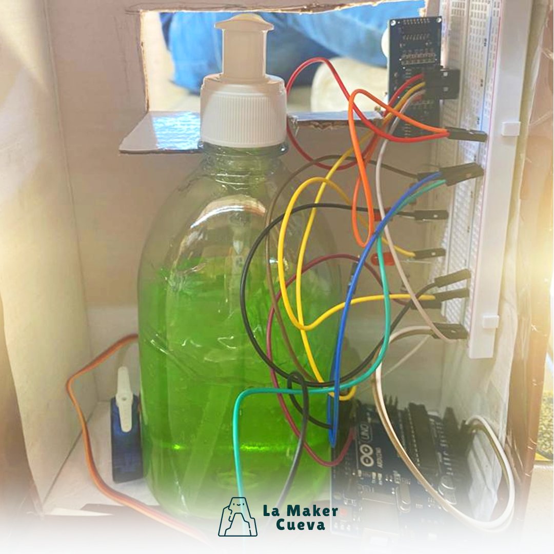 MakerCueva's tweet photo. Pero más allá eso nos quedamos con las enseñanzas que cada participante nos deja.

✨En la Maker Cueva ¡Si puedes soñarlo, puedes crearlo!

#MakerCueva #MakerInitiative #STEM #Arduino https://t.co/m2gyloTG90