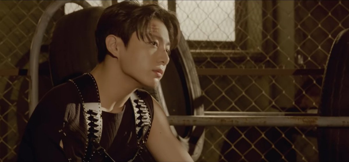 JK_Paraguay's tweet photo. [YOUTUBE] 👑🐰💜
‘BTS 2022 Season’s greetings’ PREVIEW SPOT

#Jungkook 😍🥰

¡Ayudaaaa!😱😍

🔗 https://t.co/5hra7zXb1d

#방탄소년단 #JUNGKOOK #정국 #전정국  #BTS
🐰Luly🐰 https://t.co/6QrBk3dW39