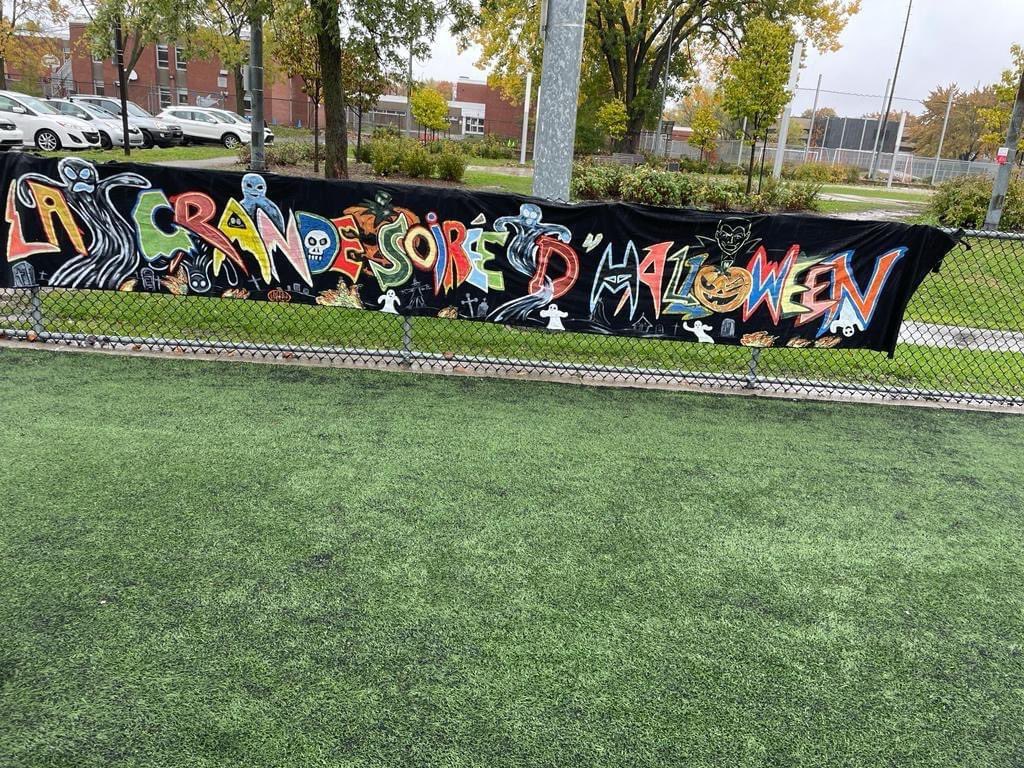 MarikaJeanty's tweet photo. Si vous habitez Montréal Nord et avez des enfants ou petits-enfants, les organismes, la Bibliothèque et autres partenaires vous attendent au Parc Henri-Bourassa https://t.co/9NV6kDDdPM