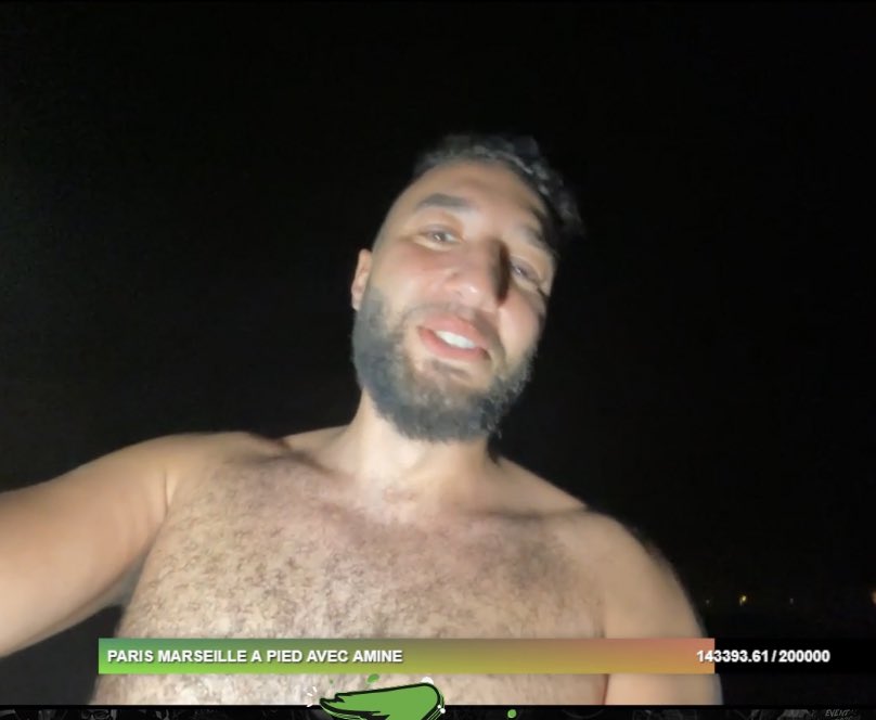 BestOfRebeuDTR's tweet photo. Oh nan sah c’est grave y’a zéro diff https://t.co/DdB21umQkr