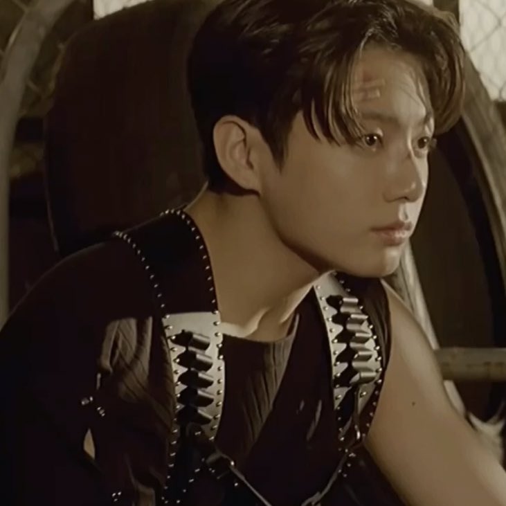 dreamjeons's tweet image. 2019                                            2021